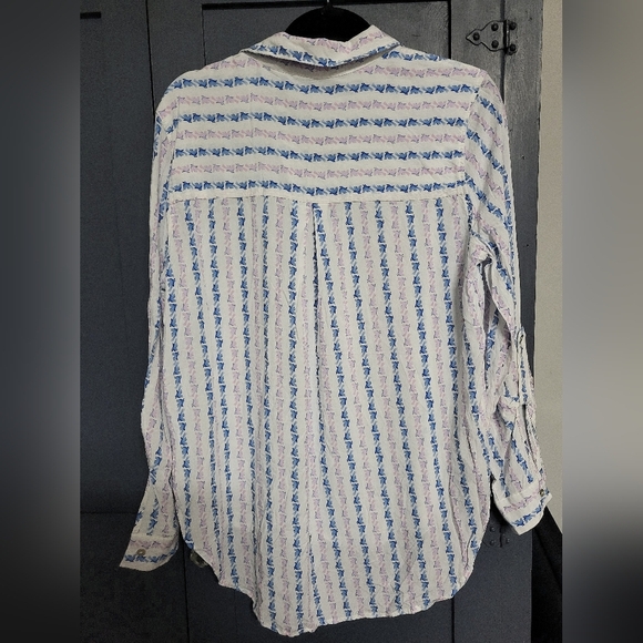 Jane and Delancy-White Rayon Button-Up Shirt with Blue and Purple Birds- Size M - Picture 4 of 7